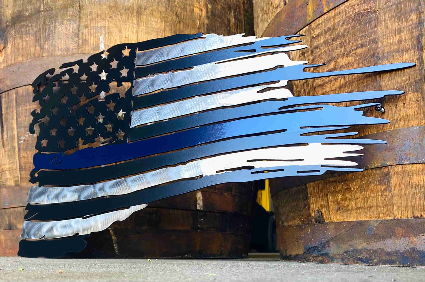 Metal Distressed American Flag Sign
