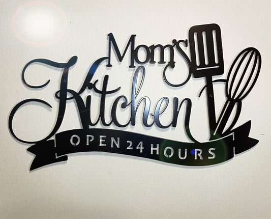 Mom’s Kitchen Metal Sign